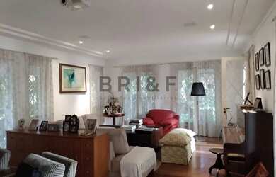 Imagem 7: Casa com 4 Suítes em Condomínio Fechado para venda ou locação no Alto da Boa Vista