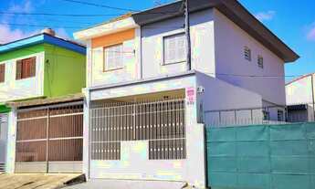 Imagem 2: Casa Assobradada em Jabaquara com 139m² 2 dormitórios 2 banheiros 2 vagas de garagem