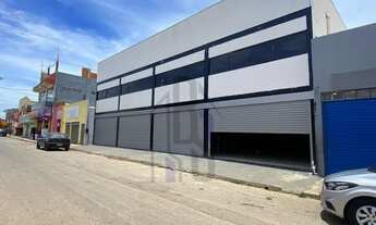 Imagem: Imóvel Comercial no Osmar Cabral duplex