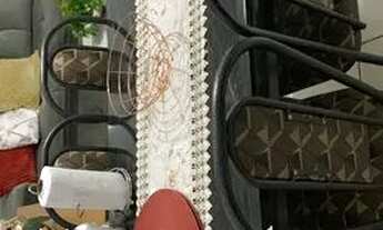 Imagem 2: Mesa 4 cadeiras Casa em condomínio com 2 dormitórios