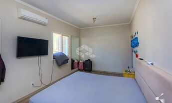 Imagem 7: Casa para venda tem 190 metros quadrados com 3 quartos em São João - Porto Alegre - RS