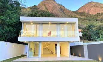 Imagem: Casa com 3 Quartos à Venda, 150 m² Por