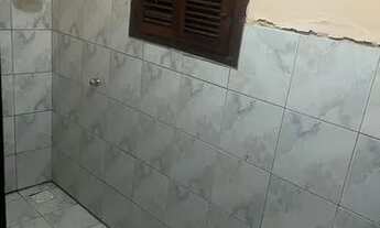 Imagem: Casa térreo com garagem na parangaba