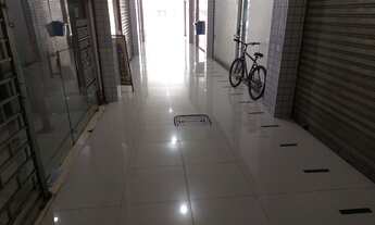 Imagem 3: Loja para venda possui 40 metros quadrados em Madureira - Rio de Janeiro - RJ