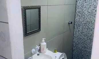 Imagem 4: Casa de fundo 1 pessoa