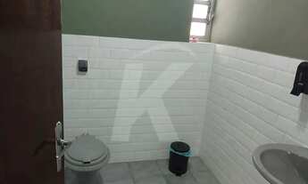 Imagem 7: Sala comercial medindo 15 m² com banheiro e 1 vaga de garagem