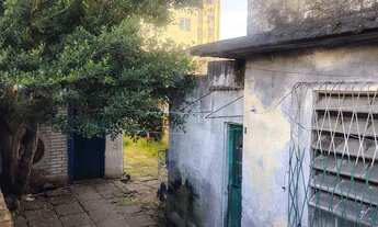 Imagem 5: Casa e terreno no Partenon