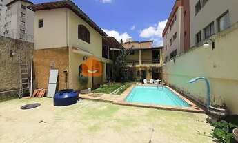 Imagem 3: Casa em Sagrada Família com 400 m² , 8 quarto(s) , 8 suíte(s) , 4 vaga(s)