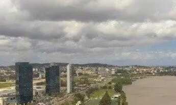 Imagem 6: Sala comecial com vista para o Guaíba