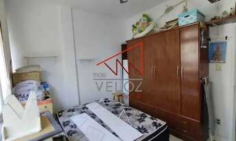 Imagem: Apartamento - / Residencial / Catete