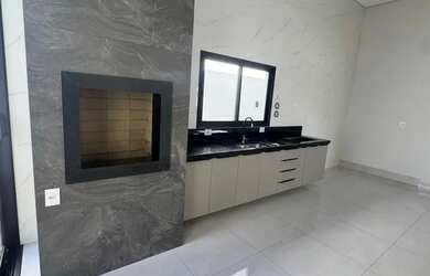 Imagem 2: Casa em condomínio Belvedere II