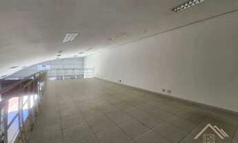 Imagem: Galpão / Loja de Alto Potencial na Avenida