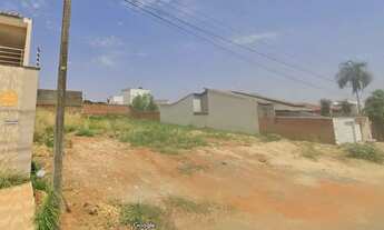 Imagem 5: Lote grande e bem localizado no Faiçalville