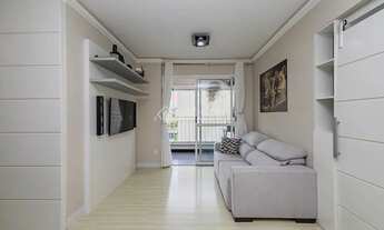 Imagem 3: Apartamento com 2 quartos e 2 vagas em condomínio clube no Portão