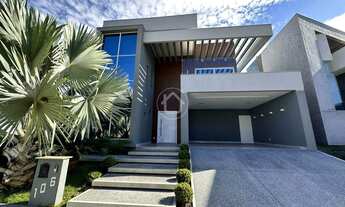 Imagem: SOBRADO COM 04 SUÍTES