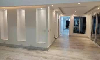 Imagem 5: Casa de condomínio para aluguel possui 400 metros quadrados com 4 quartos