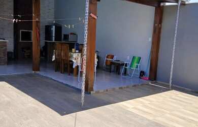 Imagem 4: Vendo ou troco Casa com 2 dormitórios