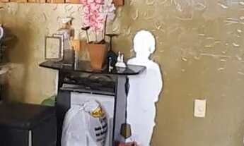 Imagem: VENDO EXCELENTE CASA PRÓXIMO DA PARALELA