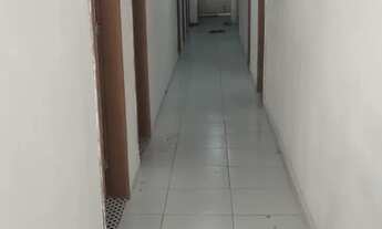 Imagem 5: Vende-se Imóvel com Pousada/Alojamento e Box Comercial no Centro de Itapissuma!