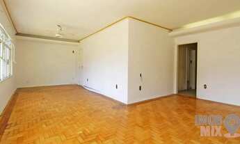 Imagem 5: Casa 3 quartos, com Churrasqueira e pátio, no Bairro São Sebastião, Zona Norte, imediações