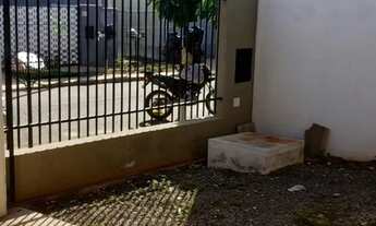 Imagem 4: Oportunidade!! Direito casa com terreno de tamanho acima do padrão atual da cidade