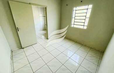 Imagem 3: Casa com 02 quartos e quintal espaçoso à venda no bairro Jussara