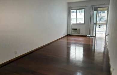 Imagem: Espaçoso Quarto e sala com varanda e dep