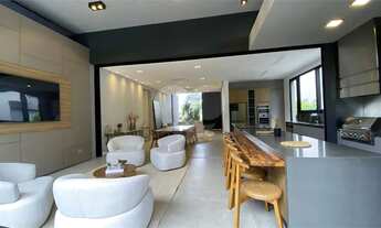 Imagem: Casa à venda com 4 quartos, sendo 4 suítes