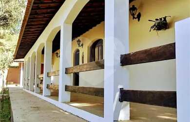 Imagem 3: Chácara com 4 quartos à venda em Pirucaia - SP