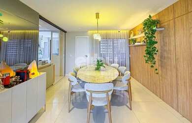 Imagem 4: Apartamento no Cocó de 230 m², com 4 quartos, escritório, dependência e 4 vagas de garagem