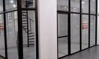 Imagem 2: BENTOALVES aluga loja térrea, c/ 60m2, próxima Colégio São José, no Centro - Caxias do Sul