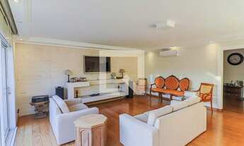 Imagem: Casa à Venda - Butantã, 3 Quartos, 490