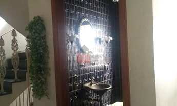 Imagem 3: Sobrado com piscina