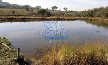 Imagem 3: Área próxima do Águas Virtuosas com lagoa e cinco tanques