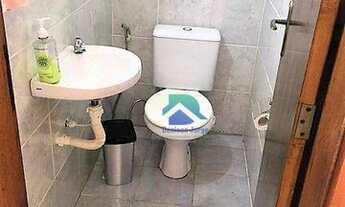 Imagem 6: Casa com 2 quartos em condomínio cercada por muito verde