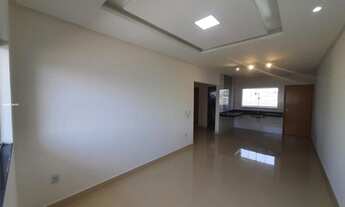 Imagem 6: Casa para Venda em Anápolis, Jardim Itália, 3 dormitórios, 1 suíte, 2 banheiros, 1 vaga