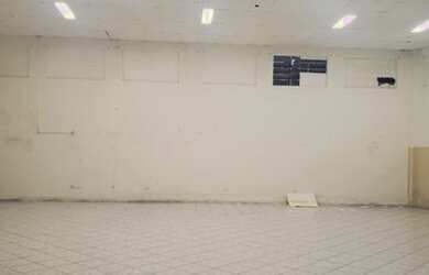 Imagem 3: IMÓVEL - SALÃO - GALPÃO - COMPLETO 250M² DE ESQUINA