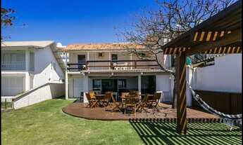 Imagem 4: Casa para venda com 235 metros quadrados com 6 quartos