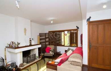 Imagem 2: Casa em Condomínio de 4 quartos à venda Praça São Caetano, Teresópolis - Porto Alegre