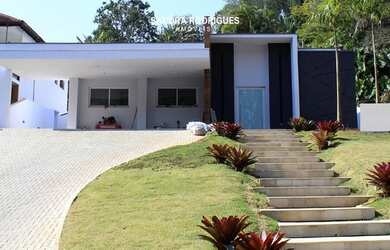 Imagem 2: Casa de Condomínio com 4 Suítes à Venda em Arujazinho, 430 m²