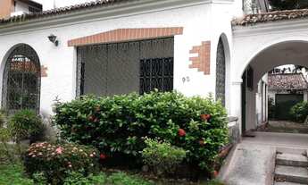 Imagem: VENDO Casa residencial com 459m² no bairro