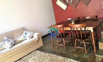 Imagem 3: Casa com 2 quartos em condomínio cercada por muito verde