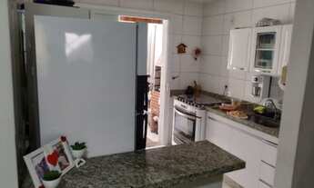 Imagem 2: Casa para venda tem 150 metros quadrados com 2 quartos em Batista Campos - Belém - Pará