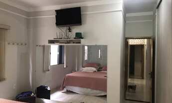 Imagem: Casa com 3 Quartos e 3 banheiros à Venda