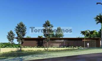 Imagem 4: Casa de condomínio na Fazenda da Grama com 984m² e 4.000m² de terreno e 5 suítes