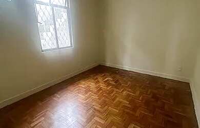 Imagem 4: Ref.: 6100 - Oportunidade de Casa de 3 quartos com garagem e terraço no Centro