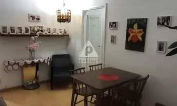 Imagem 1: Ótimo apartamento dividido em Quarto e Sala no Catete à 5 minutos do metrô