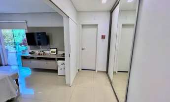 Imagem 6: Belíssima Casa Duplex à Venda com 287,55m² / DCE / Piscina Privativa / Suíte com closet