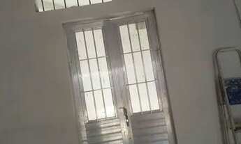 Imagem: Alugo kitnet torrões