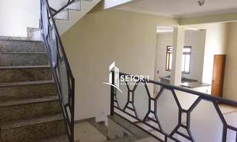 Imagem 5: Casa com 3 quartos para alugar, 180 m² por R$ 3.200/mês - Alto dos Pinheiros - Juiz de For